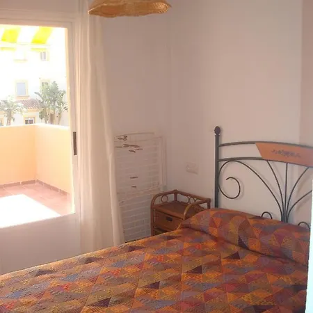 Naturist 2 Bedrooms With Pool Appartement